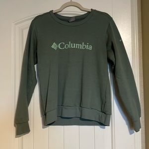Columbia sweatshirt